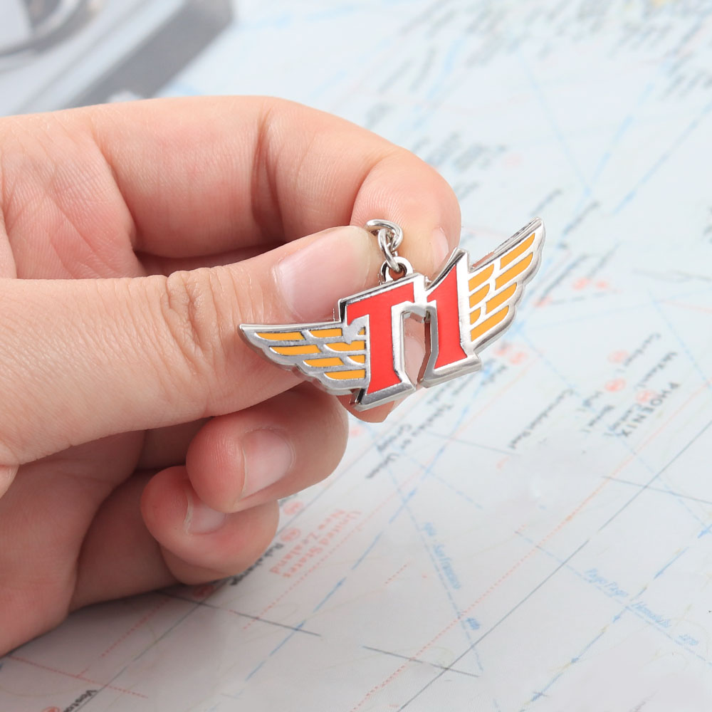 T1 Team Logo Metal Keychain En - Esports Gaming Team Logo のレビューと価格